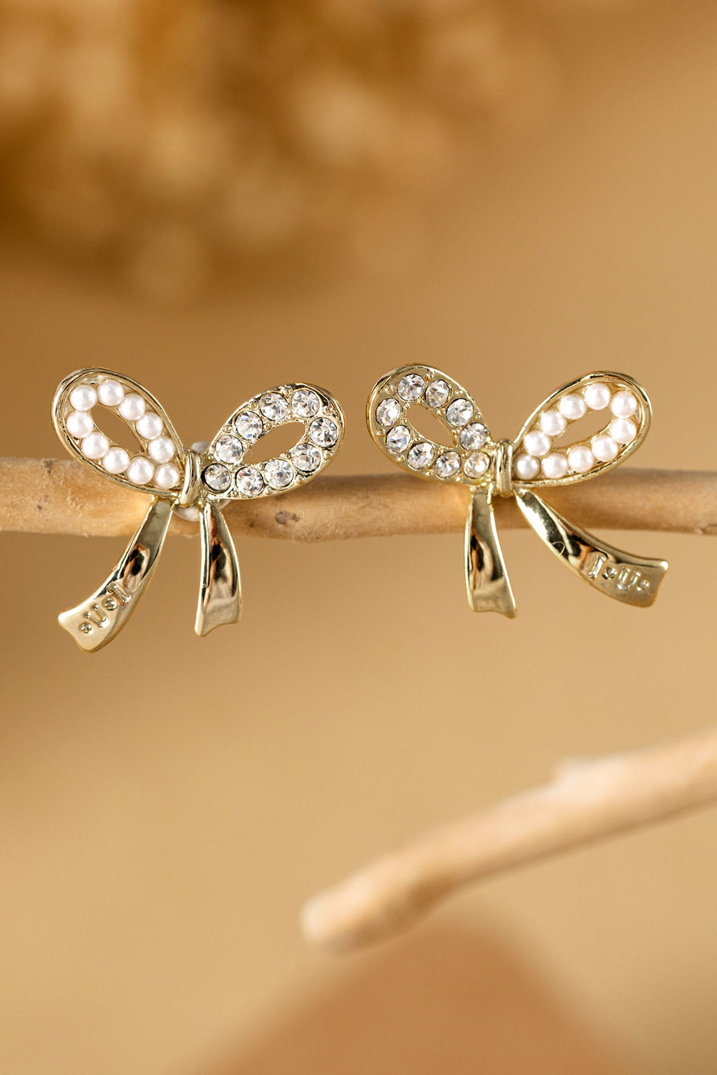 Winter Rhinestone Pearl Bow Earrings-3