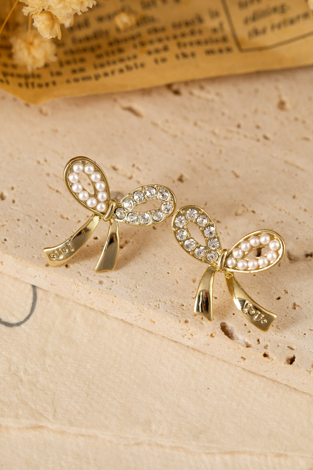 Winter Rhinestone Pearl Bow Earrings-2