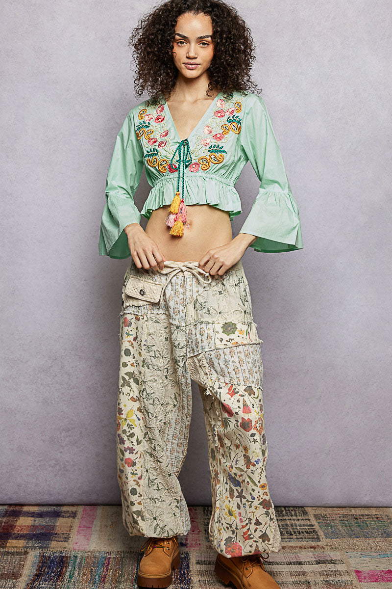 POL Floral Embroidered Cropped Blouse-4