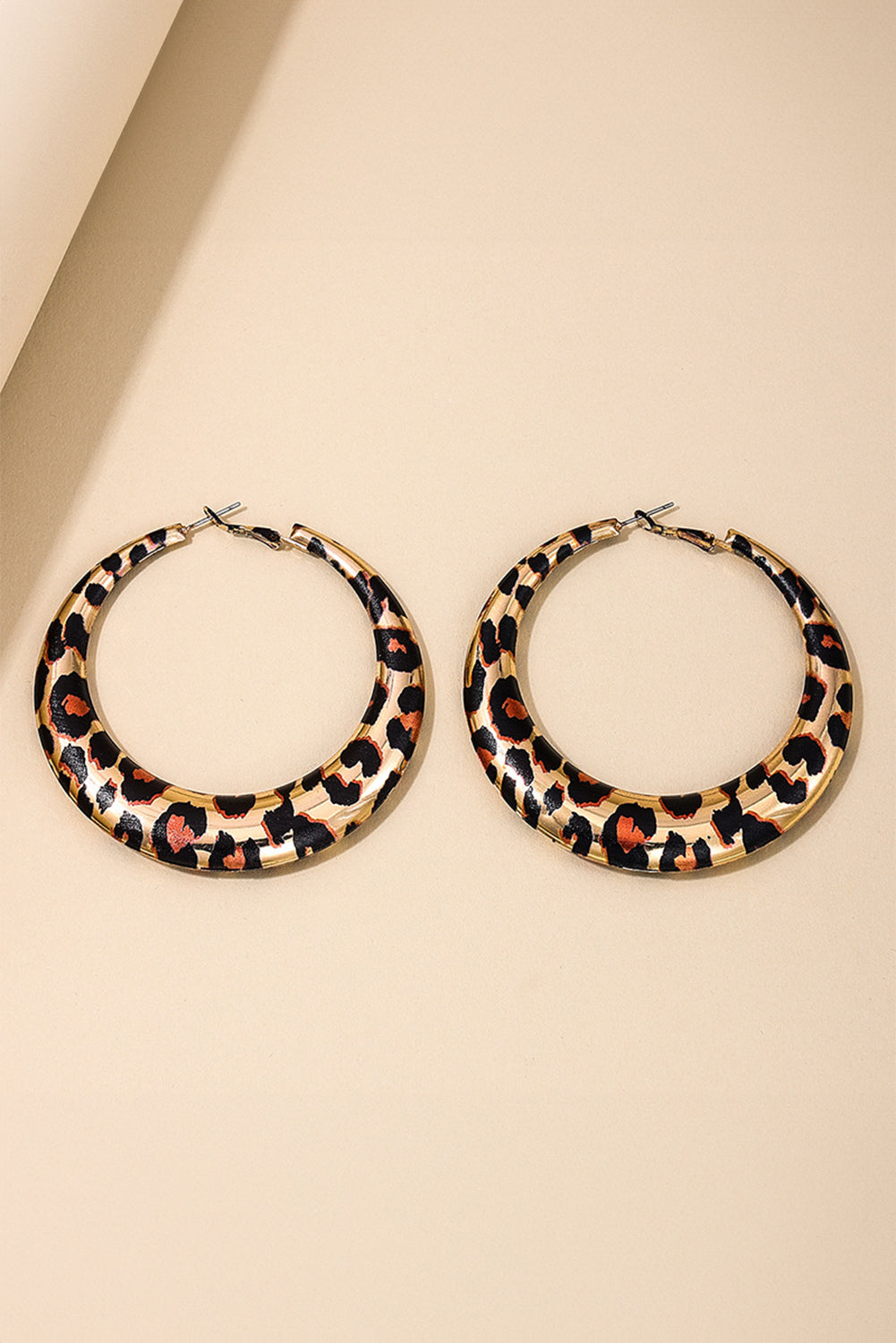 Miriam Bold Ring Hoop Earrings-2