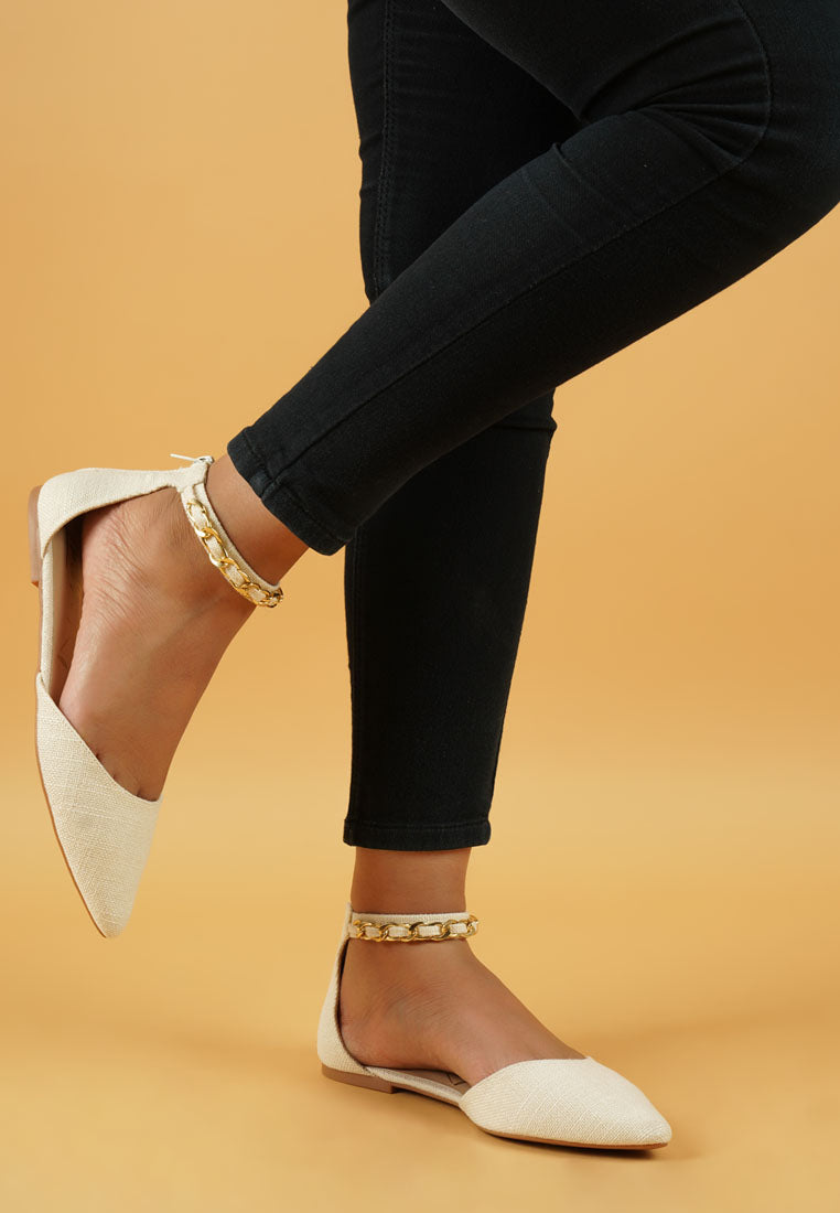 Buqisi Chain Embellished Flat Sandals-1