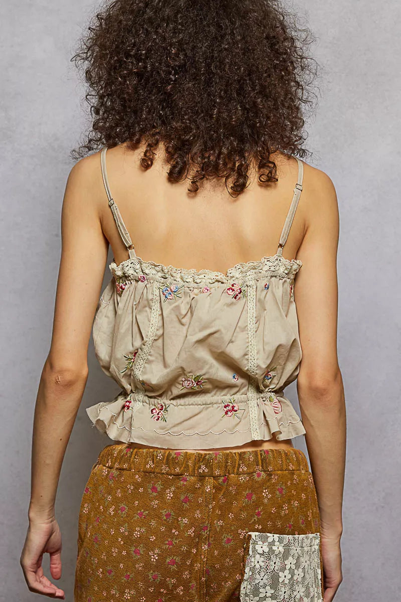 POL Button Down Floral Embroidered Cropped Cami with Lace Detail-3