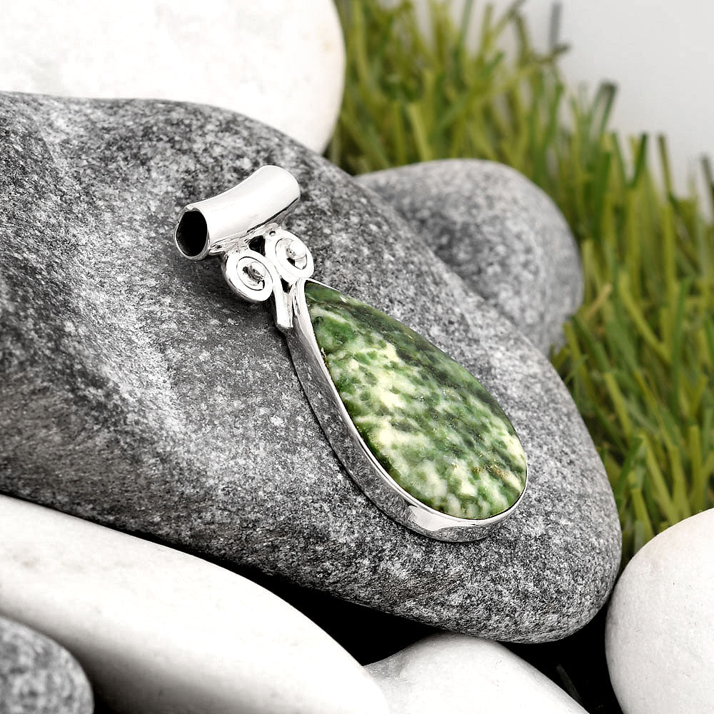Natural Dioptase Pendant P-1597 SDP106396-1