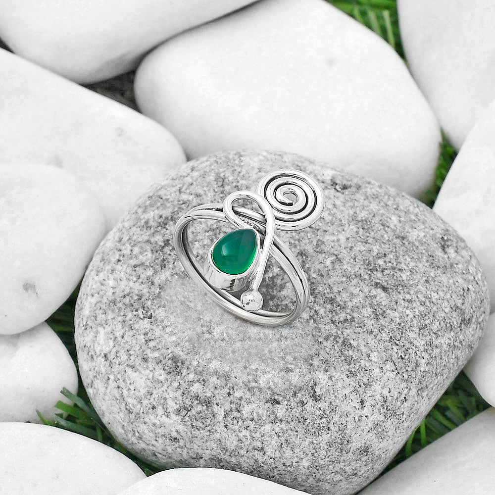 Spiral - Natural Green Onyx Ring size-8 R-1556 SDR172696-1