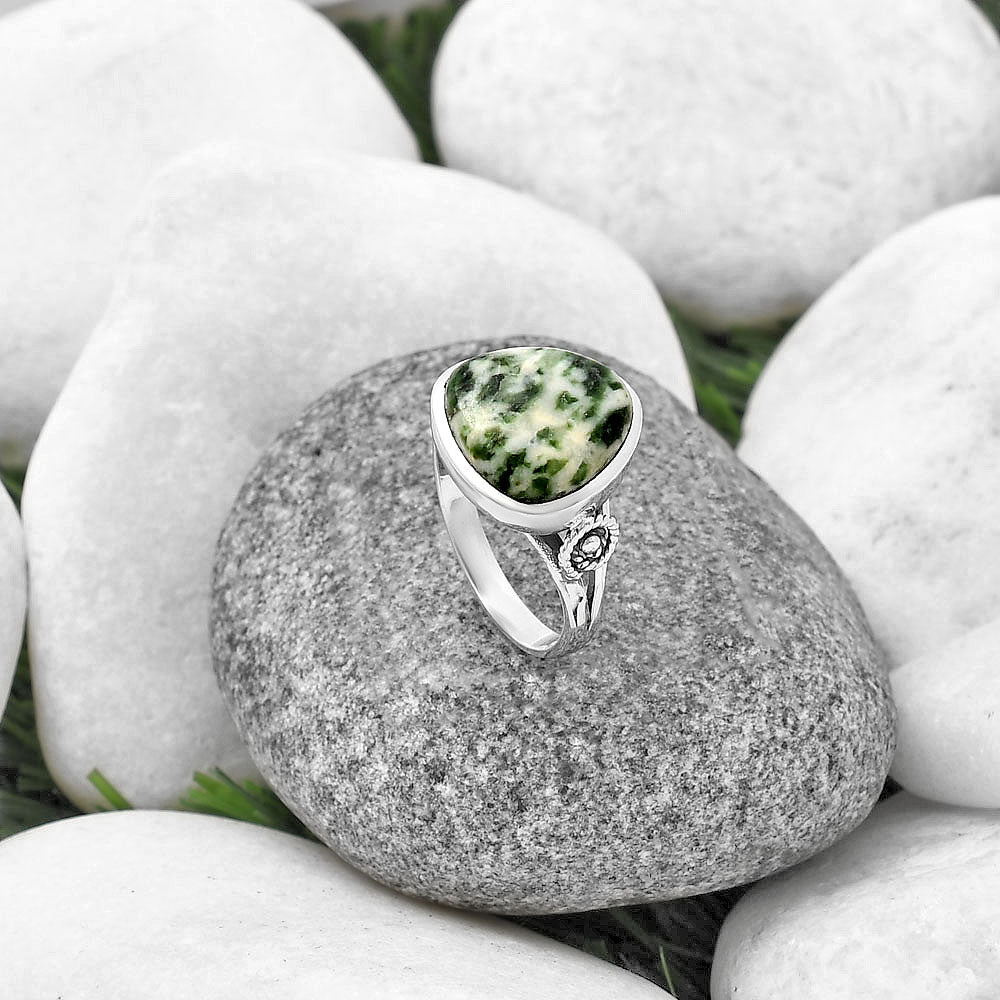 Spiral - Natural Dioptase Ring size-8.5 R-1062 SDR214055-1