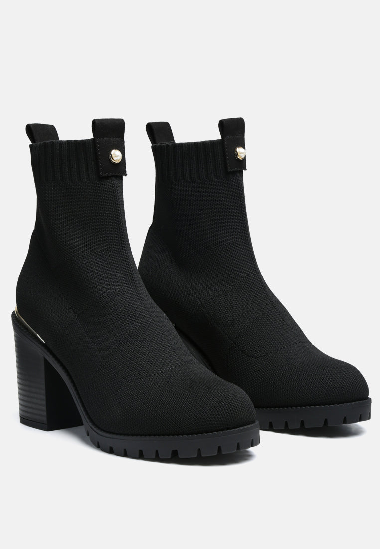 Medusa Knitted Block Heel Ankle Boots-1